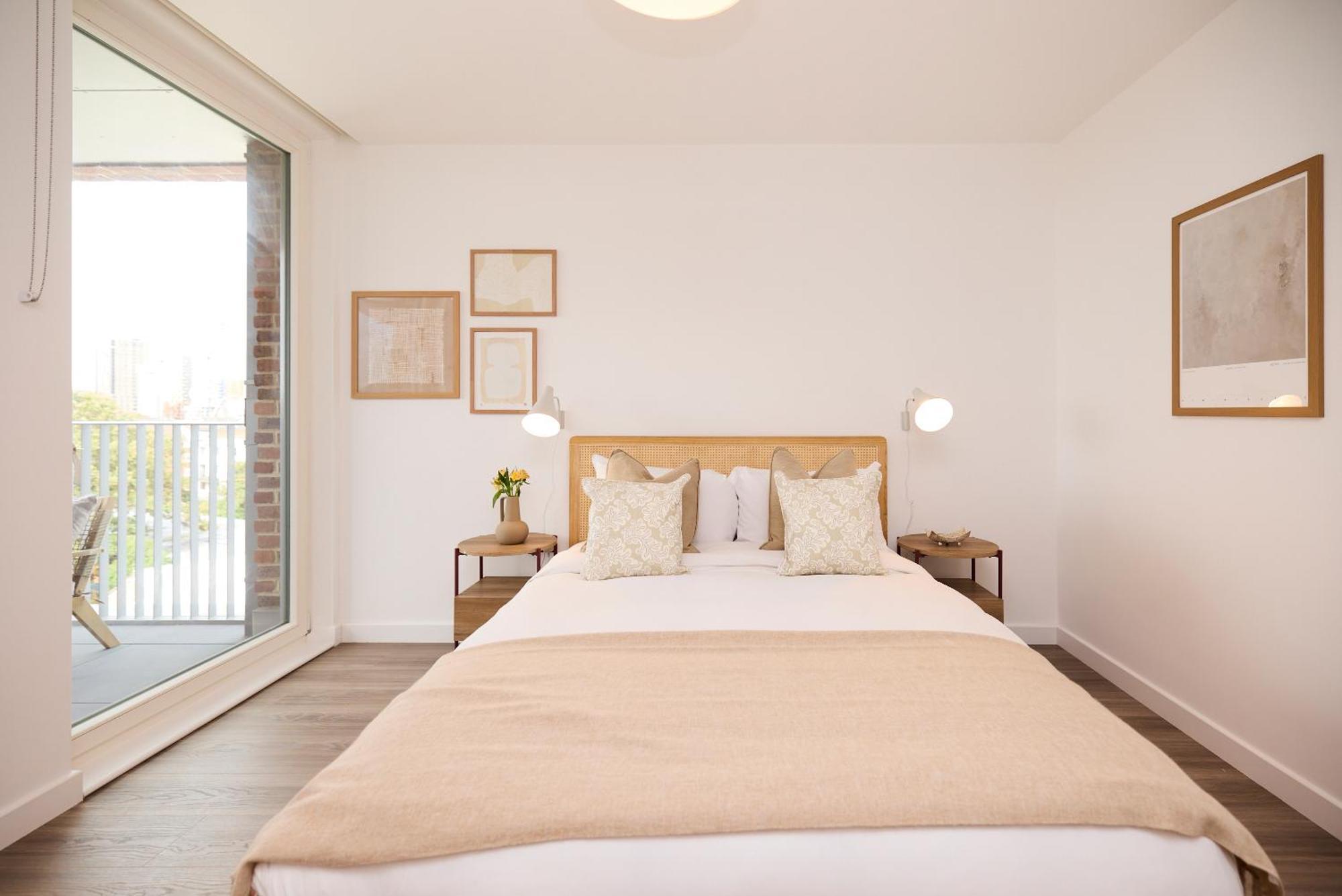 The Tottenham Classic - Charming 2bdr Flat With Balcony * London